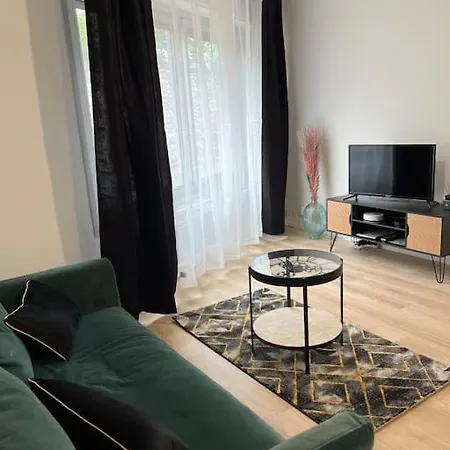 Appartement Renove, 3Mns A Pied De La Gare Ales Exterior photo